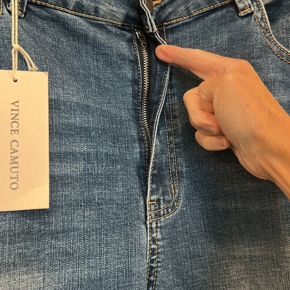 VINCE CAMUTO Grommet Detail Jeans - Picture 9 of 11